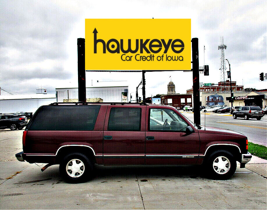 1999 GMC Suburban  - Hawkeye Car Credit - Newton